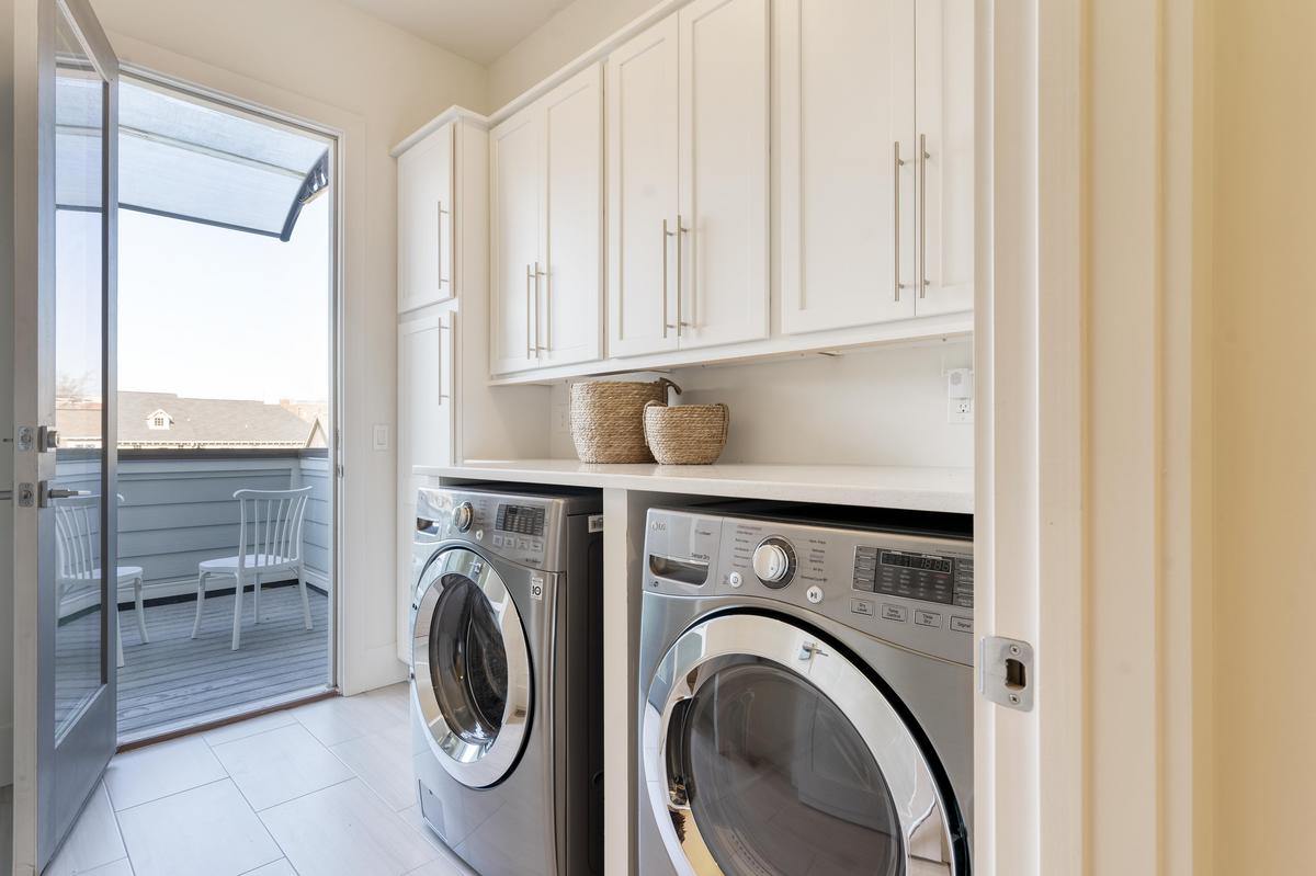 laundry room on vacation rental
