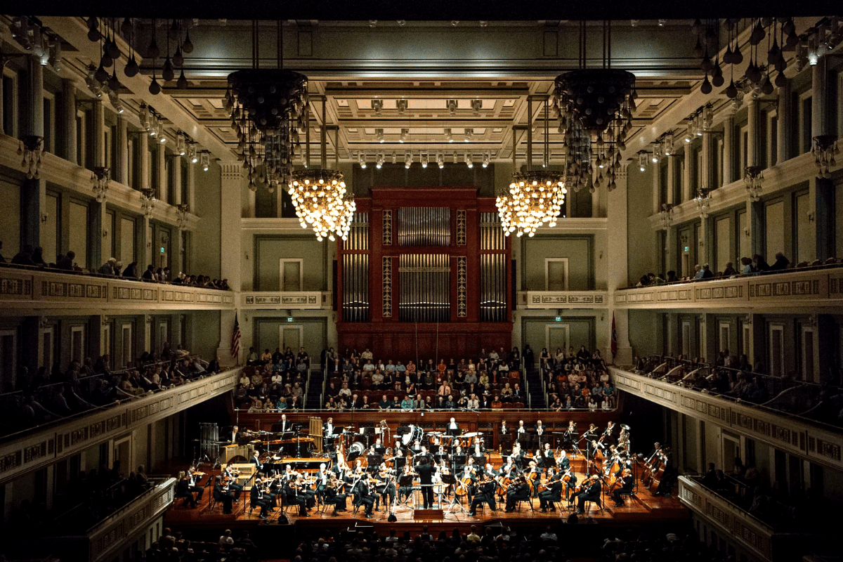 orchesta in Nashville Symphony Schermerhorn Center 
