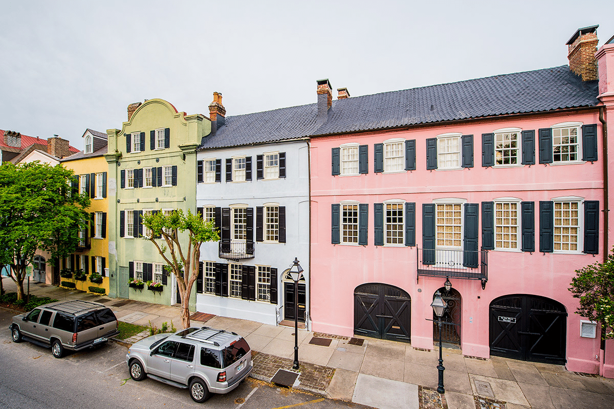 French Quarter romantic neighborhood in Charleston