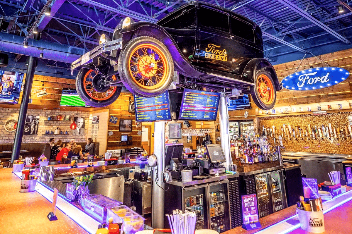 ford's garage is one of the most popular fort myers restaurants