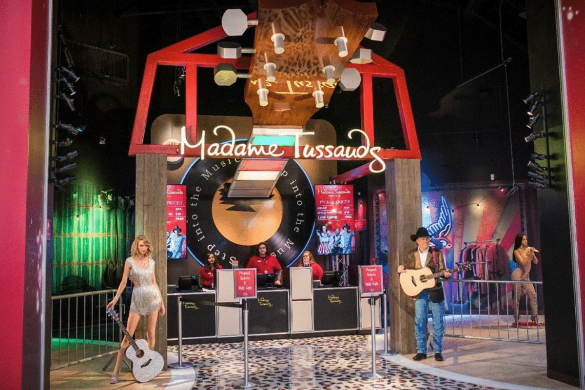 madame tussauds is another music museum in nashville