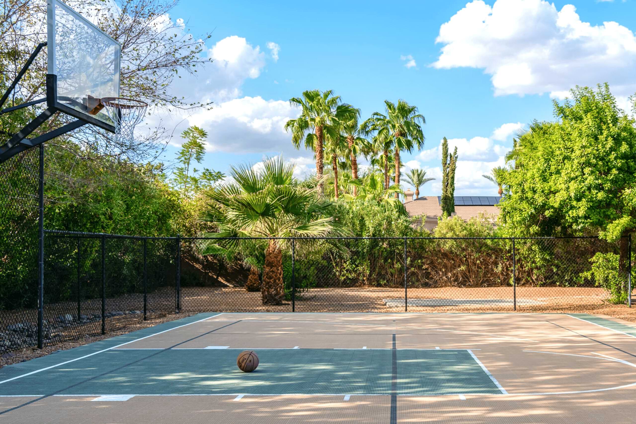 10 Best Vacation Homes with Basketball Courts AvantStay®