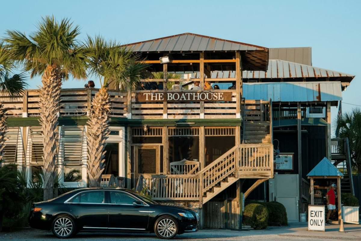 the boathouse at breach inlet is a delicious isle of palms restaurant