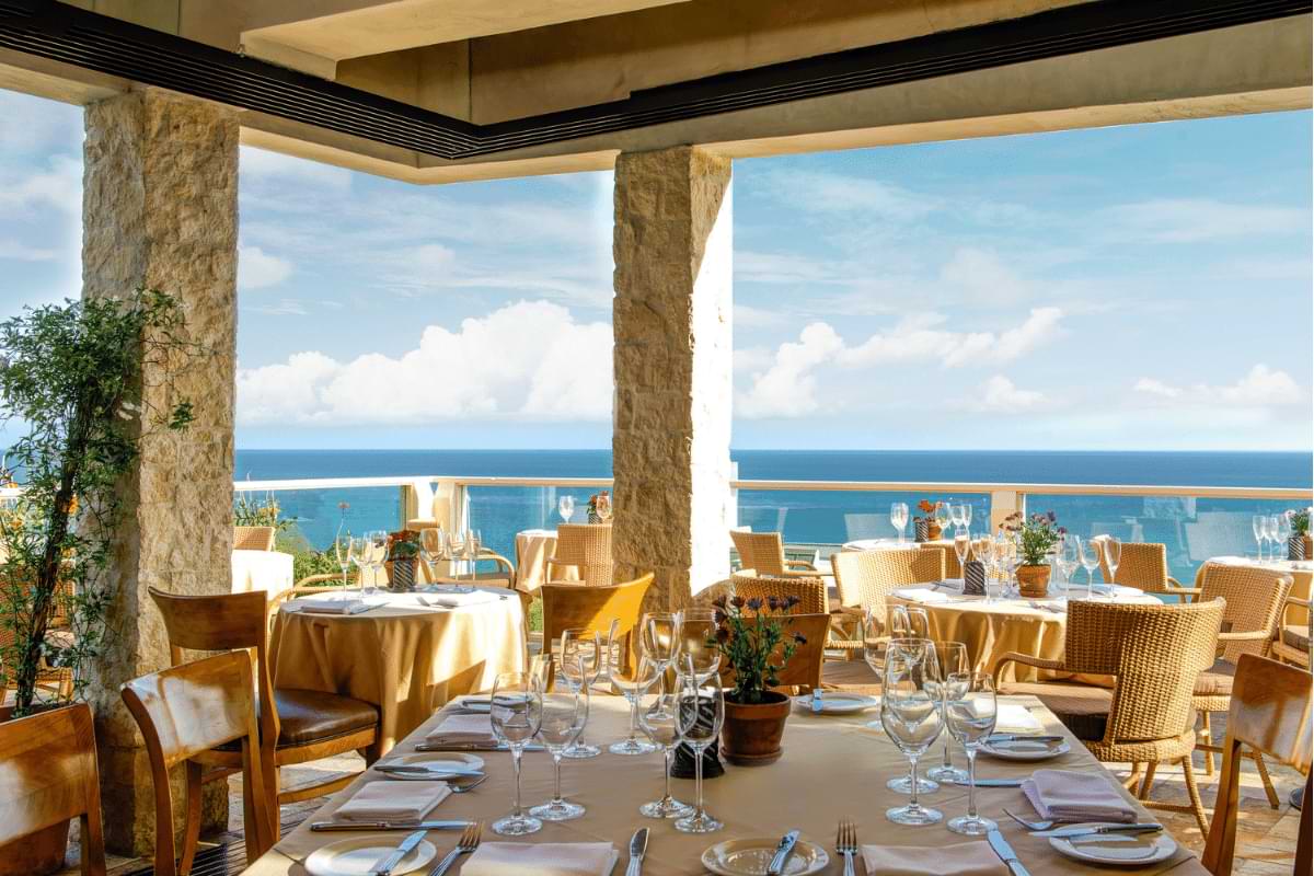 dining at Geoffrey's is a popular thing to do in Malibu