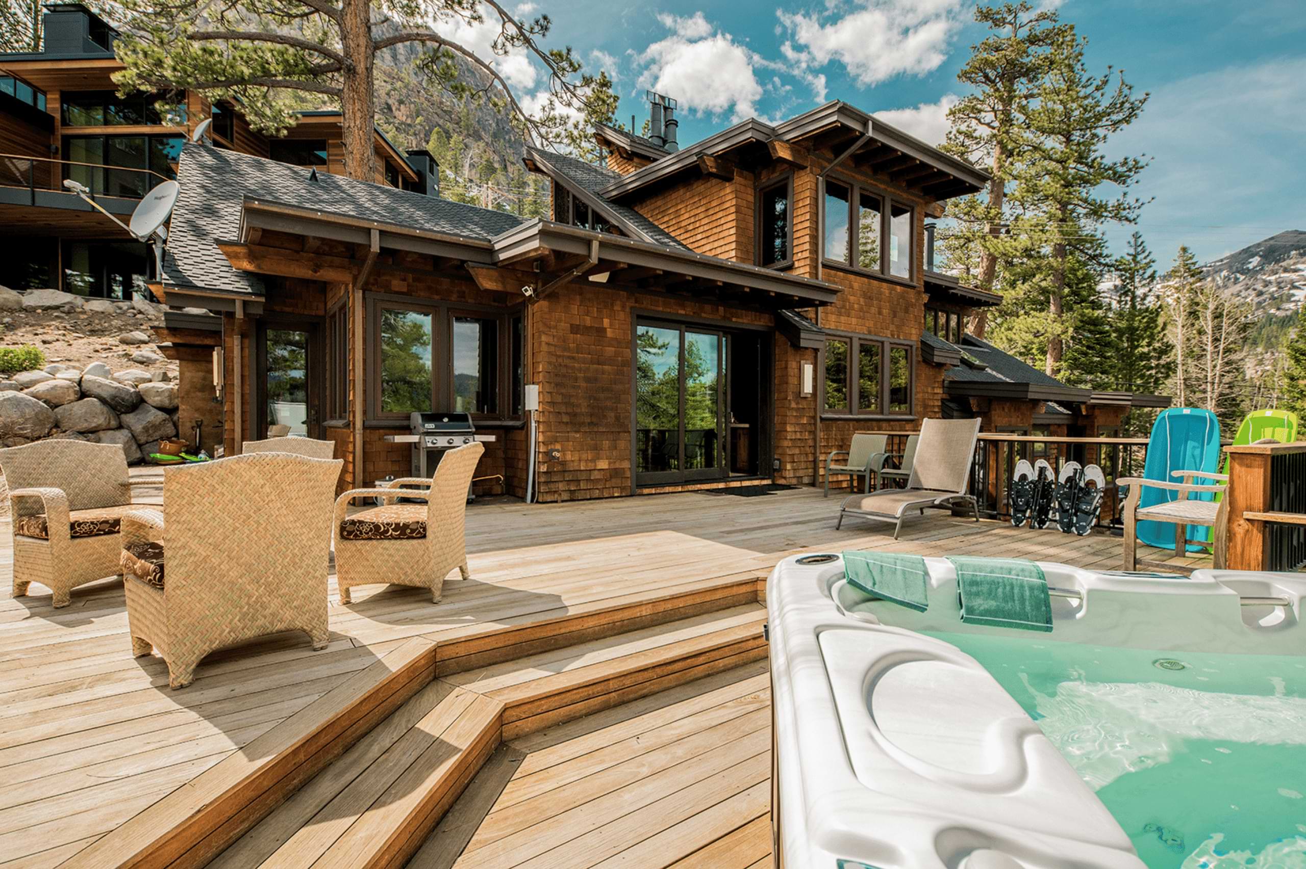 Picture of 9 Best Ski-in/Ski-Out Vacation Rentals | AvantStay®